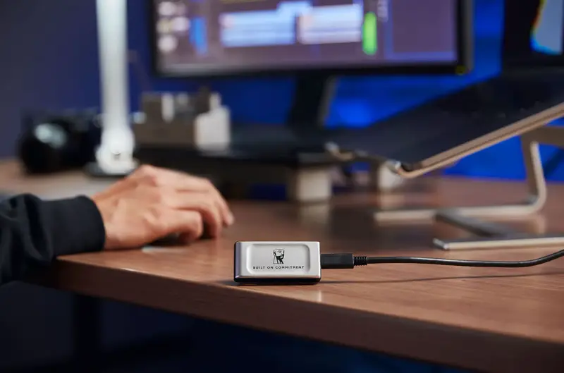 Зовнiшнiй SSD Kingston XS2000 500Gb (SXS2000/500GA) USB 3.2 Gen 2x2 Type-C - фото - №3