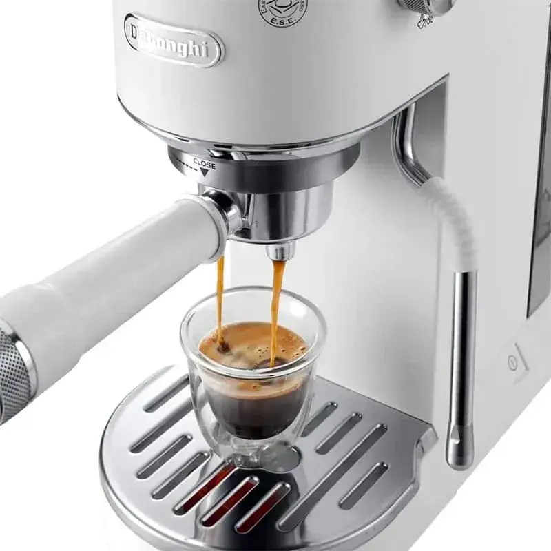Кавоварка DeLonghi EC 890 WI - фото - №1