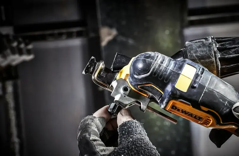Багатофункціональний інструмент акумуляторний DeWalt 18В XR - фото - №5