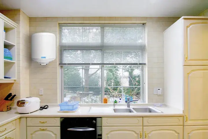 Водонагрівач Classic Eco VM 50 N4Ls (1200 Вт) - фото - №7