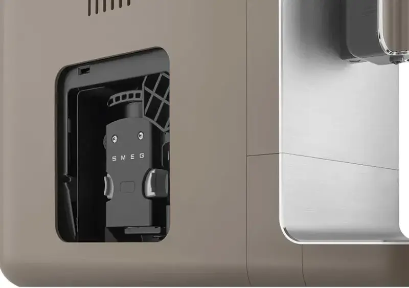 Кофемашина Smeg BCC11TPMEU - фото - №17