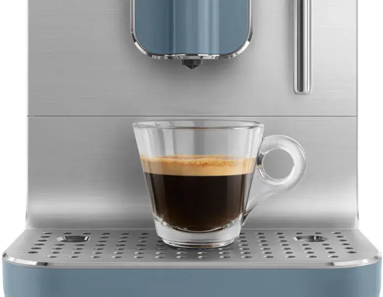 Кофемашина Smeg BCC12SBMEU - фото - №4