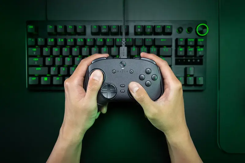 Геймпад RAZER Wolverine V3 TE 8K, PC, black (RZ06-05550100-R3M1) - фото - №8