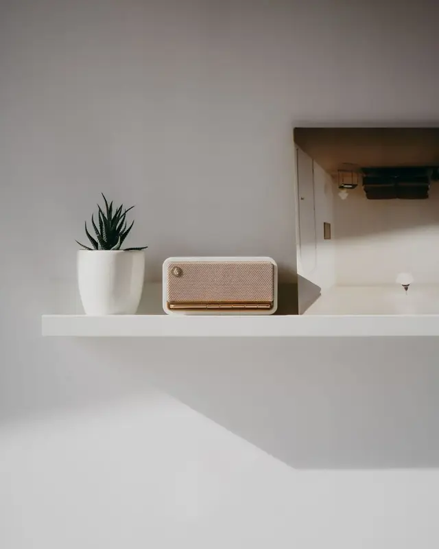 Портативна Bluetooth колонка Edifier MP230 White - фото - №6