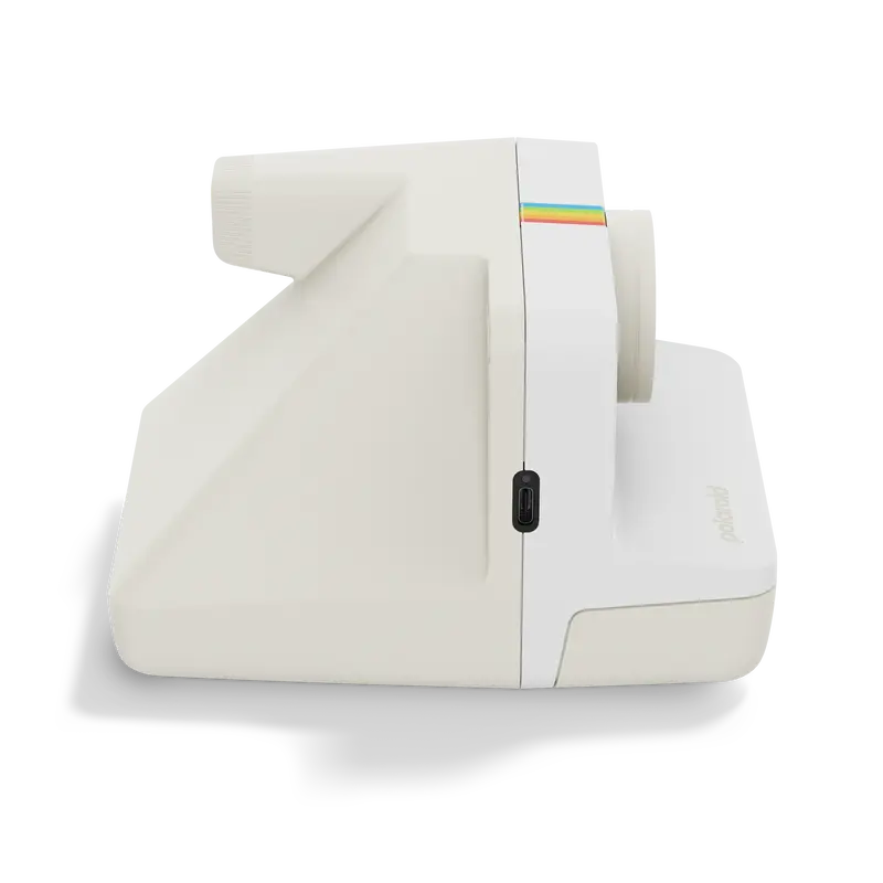 Фотоапарат Polaroid Now Gen 3 Pebble White + Color Film Bundle (8 photos) - фото - №5