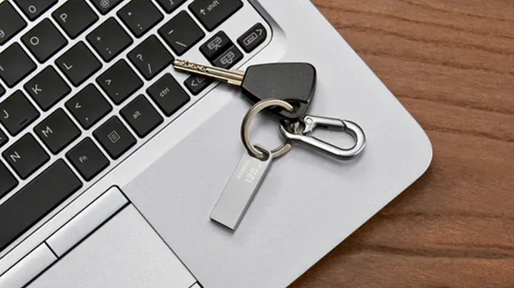 USB-Flash KIOXIA TransMemory U366 64GB USB 3.2 Type-A (LU366S064GG4) - фото - №2