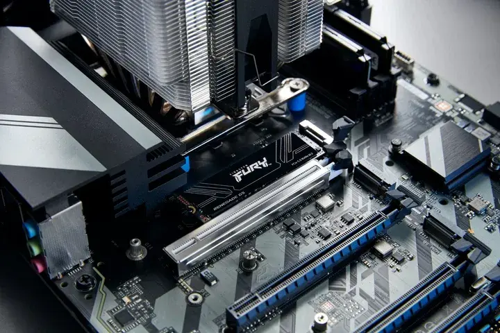 SSD накопичувач Kingston 8192GB Kingston Fury Renegade G5 PCIe 5.0 M.2 NVMe (SFYR2D/8T1) - фото - №3