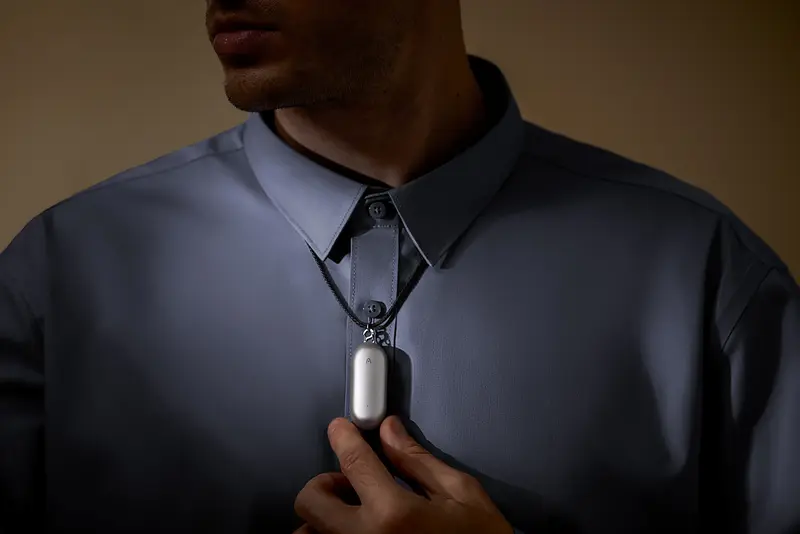 Диктофон Plaud AI Note Pin Silver - фото - №10