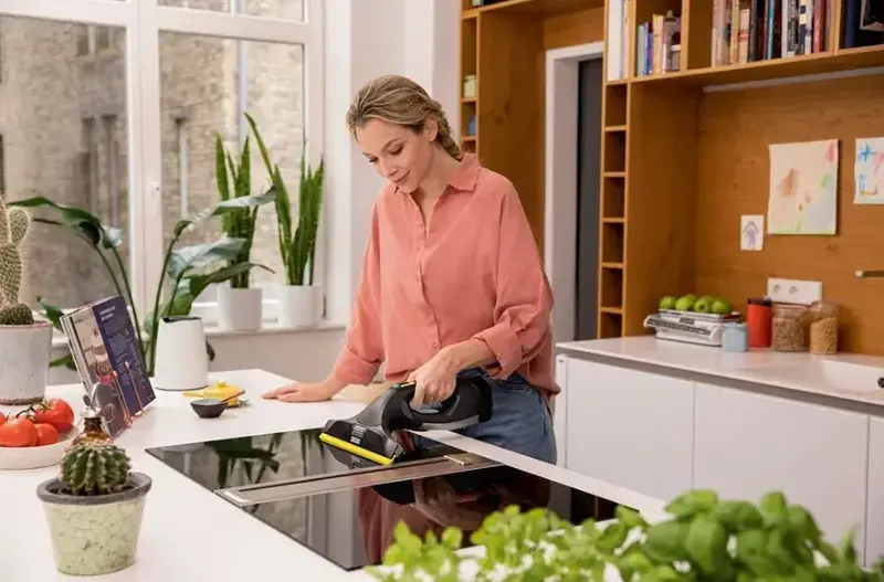 Пилосос Karcher віконний WV 5 Plus 1.633-711.0 - фото - №5