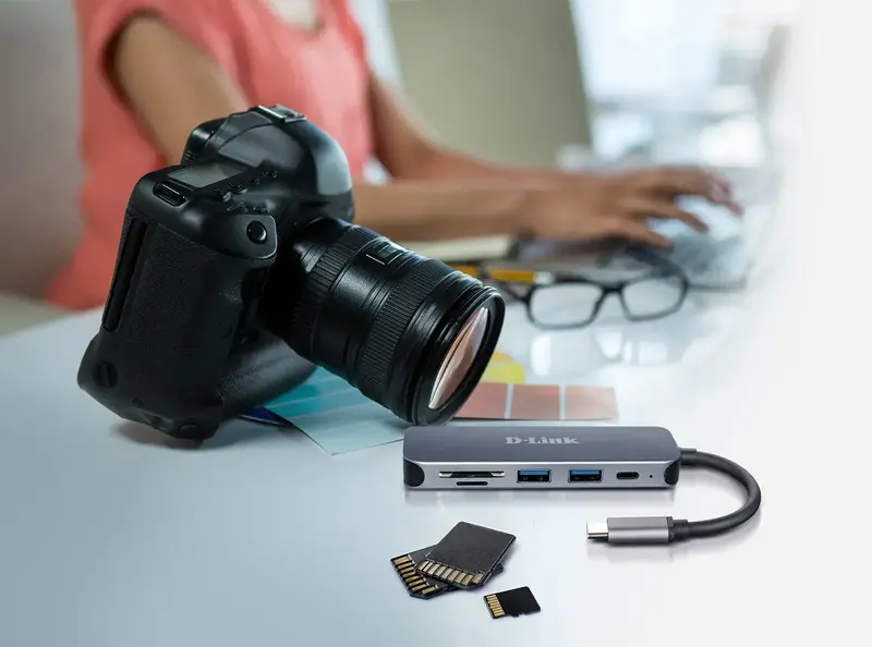 HUB USB D-Link DUB-2325 2xUSB3.0, 1xUSB TypeC, 1xSD, 1x-microSD, USB TypeC - фото - №3