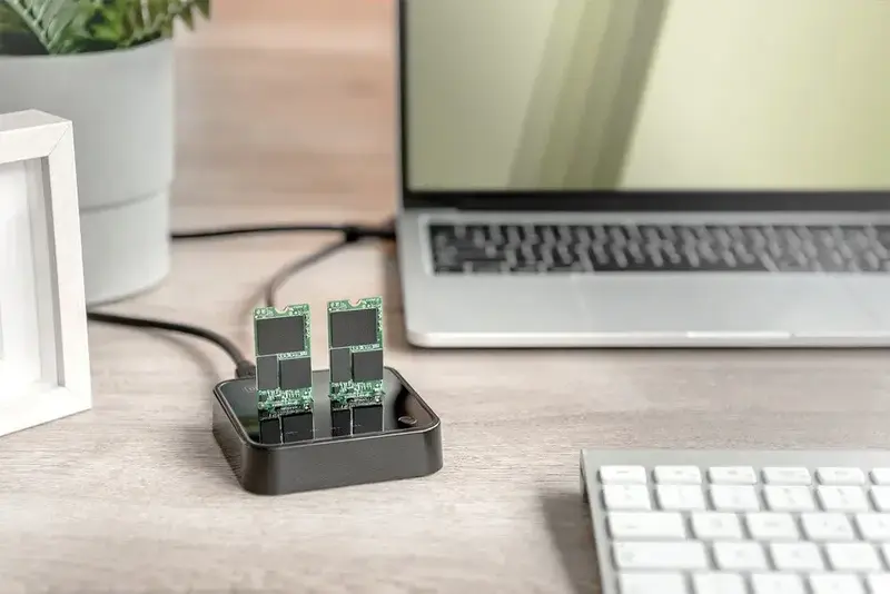 Док-станція DIGITUS Dual M.2 NVMe SSD USB Type-C 3.2 Black - фото - №5