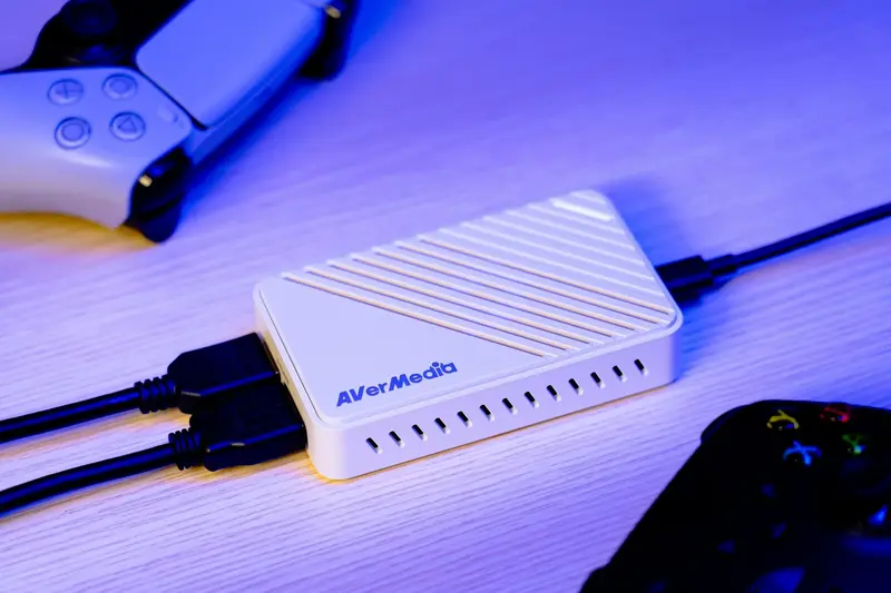 Пристрій захоплення відео AVerMedia GC553 Pro Live Gamer ULTRA S білий (61GC553PR0B5) - фото - №9