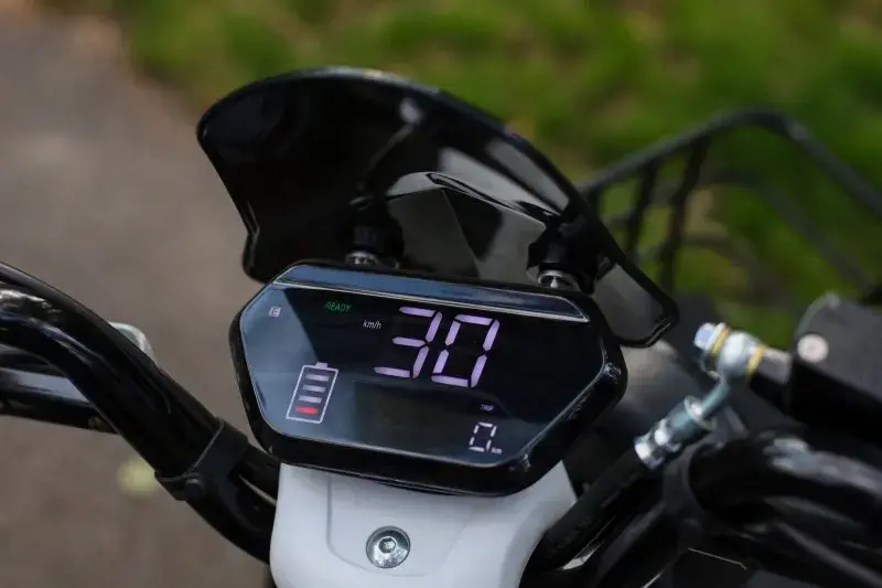Електроскутер Maxxter COURIER (black) - фото - №5