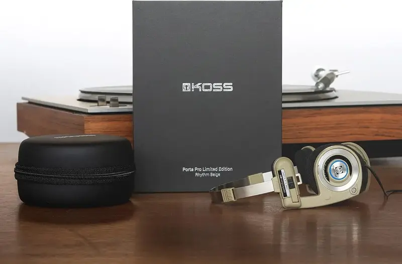 Навушники On-ear Koss Porta Pro Classic 3.5 mini-jack, Mic, 1.2m, Beige - фото - №4