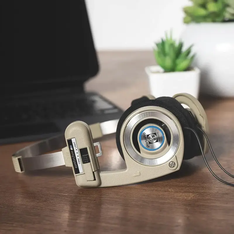 Навушники On-ear Koss Porta Pro Classic 3.5 mini-jack, Mic, 1.2m, Beige - фото - №5