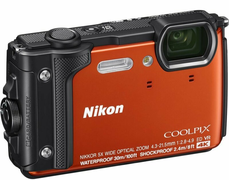 Фотоаппарат Nikon Coolpix W300 (Orange) (VQA071E1) фото