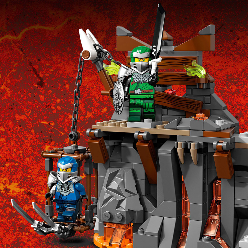 Конструктор LEGO Ninjago Подорож у підземелля черепа 71717 фото