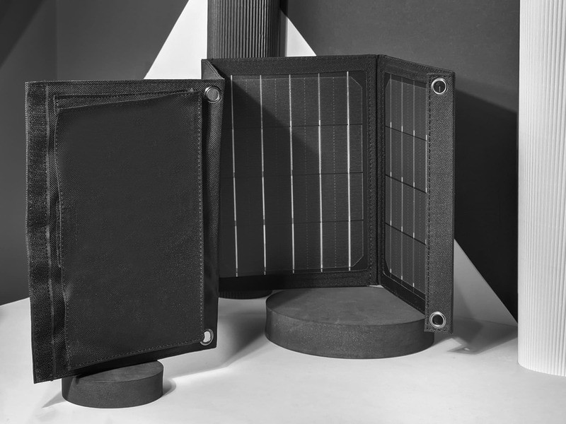 Портативна сонячна зарядна станцiя Choetech 22W (Black) SC005 фото