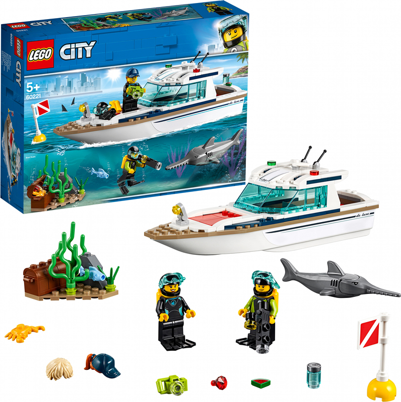 Конструктор LEGO City Яхта для дайвінгу 60221 фото