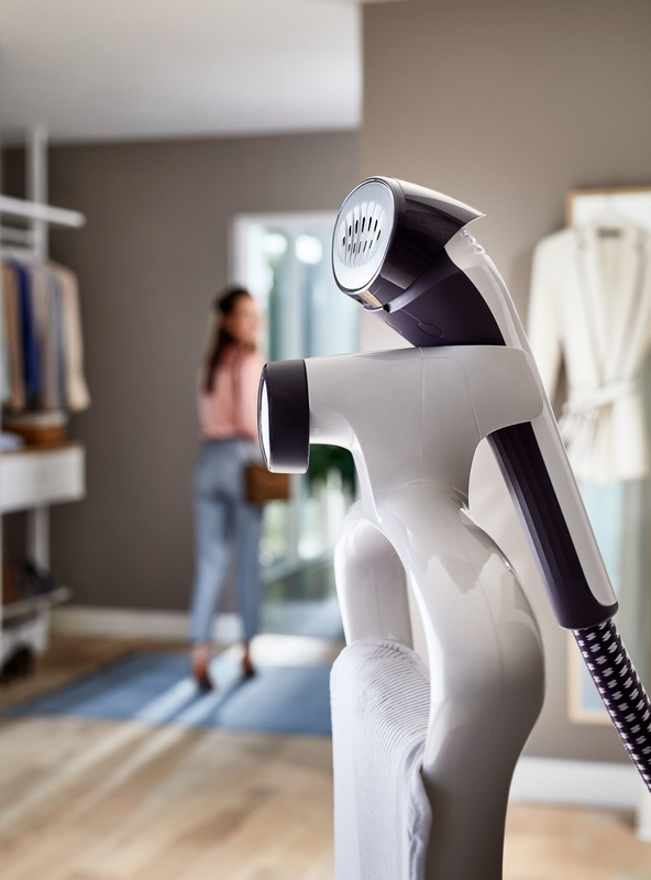Відпарювач PHILIPS ComfortTouch Plus GC558/30 - фото - №15