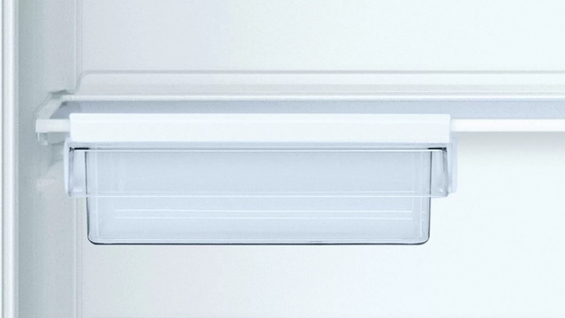 Двухкамерный холодильник BOSCH KIV38X20 фото