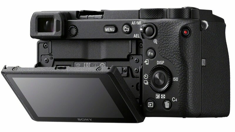 Цифрова фотокамера Sony Alpha a6600 + E 18-135 mm f/3.5-5.6 OSS ILCE6600MB.CEC фото