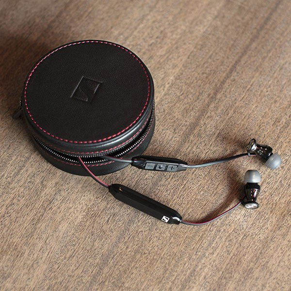 Наушники Sennheiser MOMENTUM Free M2 