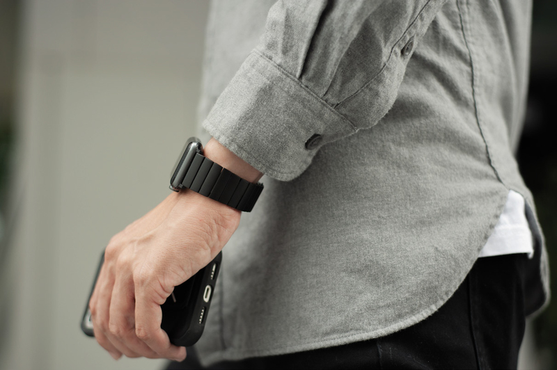 Ремінець Viva для Apple Watch Bracelet Strap Lavier (Black) 42/44mm VIVA-LAVIER-BLK44 фото