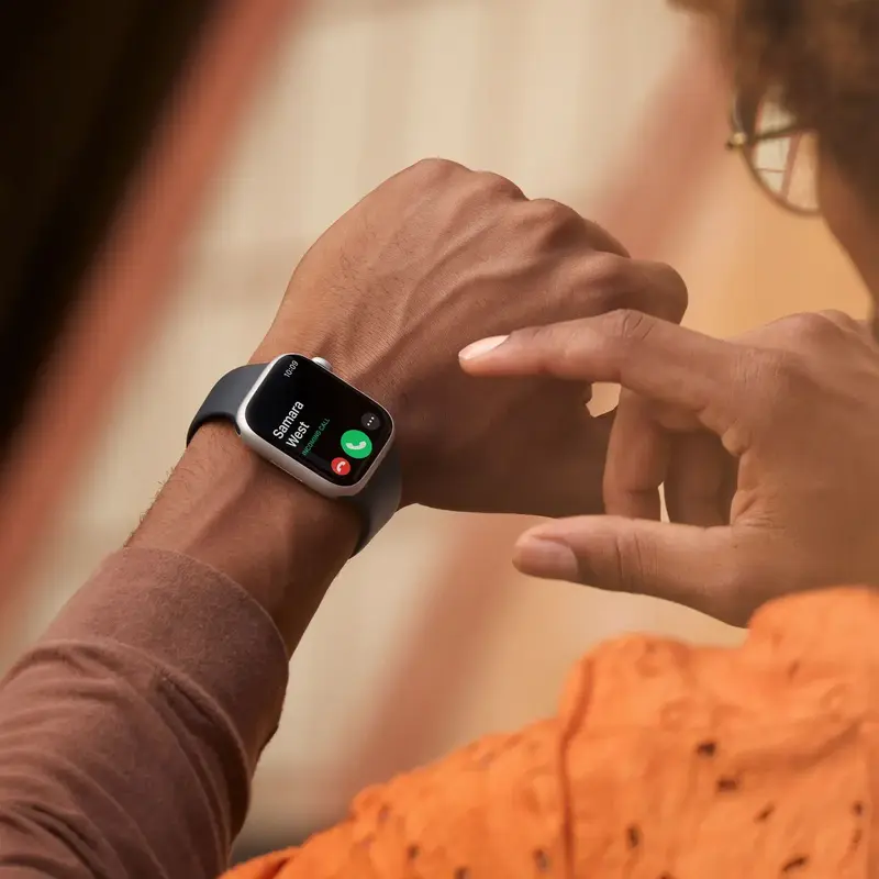 Б/В Apple Watch Series 8 45mm Starlight Aluminum Case with Starlight Sport Band (Це ТОП) - фото - №3