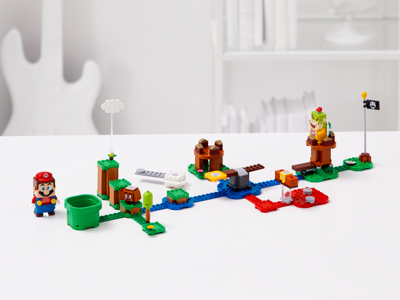 Конструктор LEGO Super Mario Пригоди разом з Маріо 71360 фото
