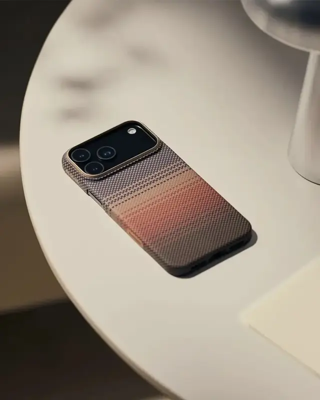 Чехол Pitaka Ultra-Slim Sunset for iPhone 17 Pro Max (KI1702SPM