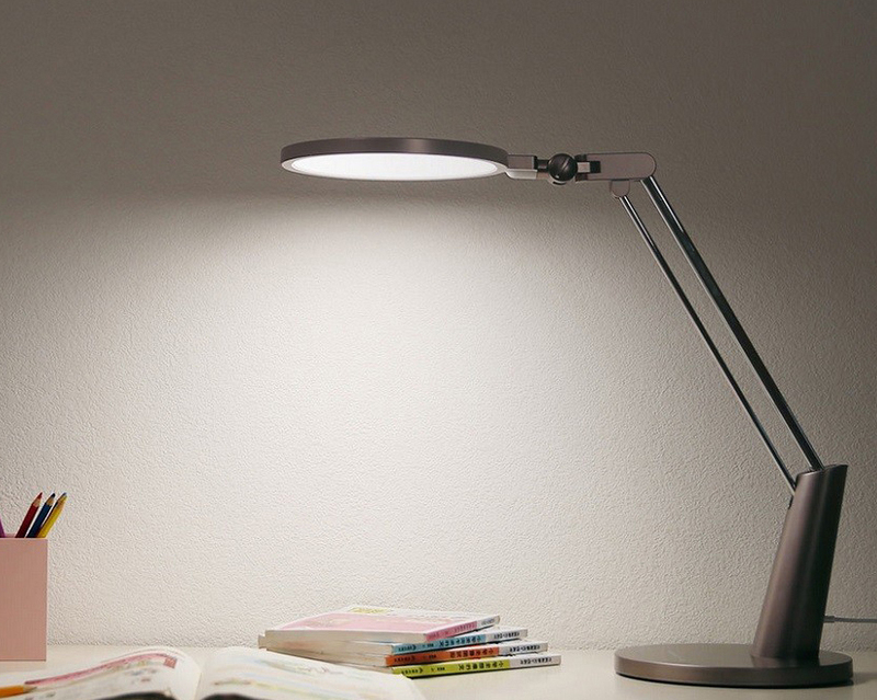 Настольная смарт-лампа Yeelight Serene Eye-Friendly Desk Lamp Pro (YLTD04YL) фото