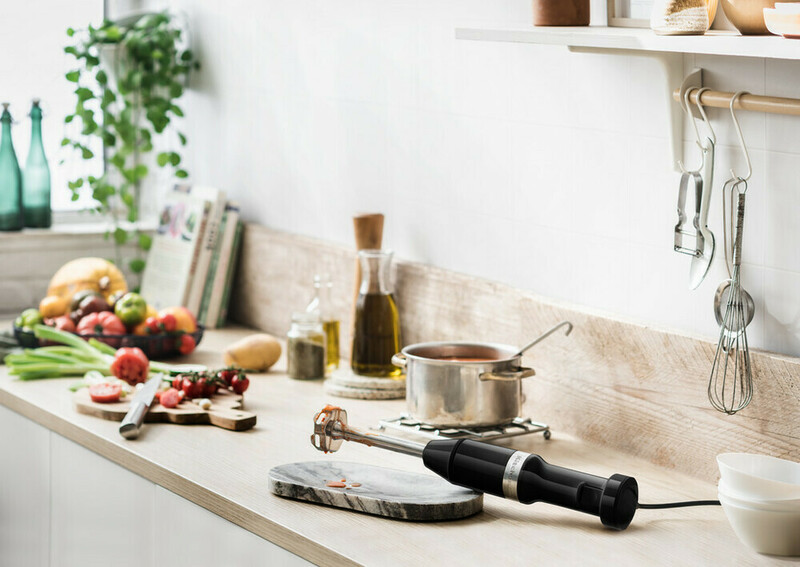 Блендер занурювальний KitchenAid Artisan (Чорний) 5KHBV83EOB - фото - №9