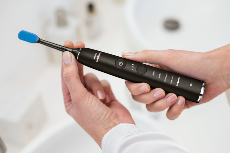 Электрическая зубная щетка PHILIPS Sonicare DiamondClean Smart HX9924/17 фото