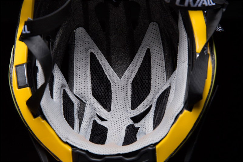 Розумний шолом Livall Bling Helmet BH100 (Yellow) + Контролер Livall Bling Jet BJ100 M фото