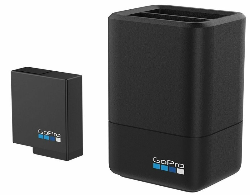 Зарядное устройство GoPro Dual Battery Charger HERO 5,6 (AADBD-001RU) Black фото