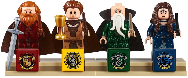 Конструктор LEGO Harry Potter Замок Хогвартс 71043 фото