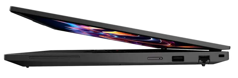 Ноутбук Lenovo ThinkPad P16s Gen 4 Black (21RX000XRA) - фото - №3