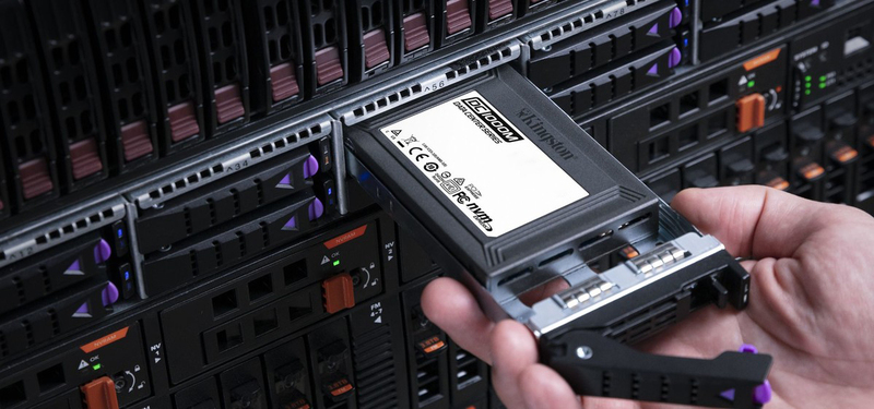 SSD-накопичувач Kingston DC1000M 1.92TB U.2 NVMe SEDC1000M/1920G - фото - №2