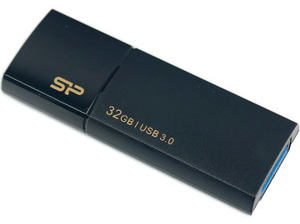 Флеш-память SiliconPower Blaze B05 32Gb (Black) SP032GBUF3B05V1K фото