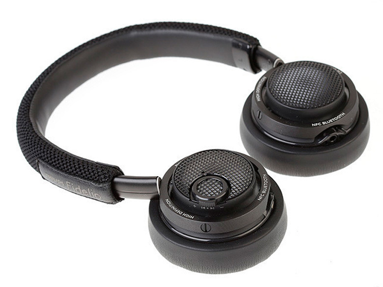 Навушники Philips Fidelio M2BTBK / 00 (чорні) фото