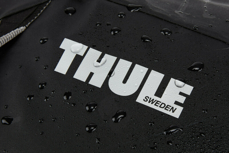 Дорожня сумка THULE Chasm Wheeled Duffel 81cm/32" TCWD-132 (Black) 3204290 фото