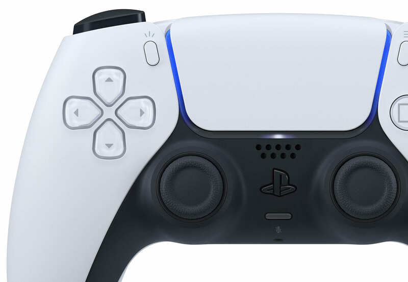 Бандл PlayStation 5 Dualsense + Пульт Media Remote + HD Camera + PlayStationPlus: Подписка на 12 месяцев фото