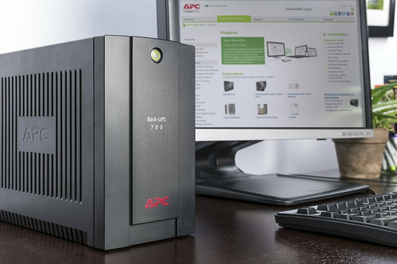 ДБЖ APC Back-UPS 700VA BX700UI фото