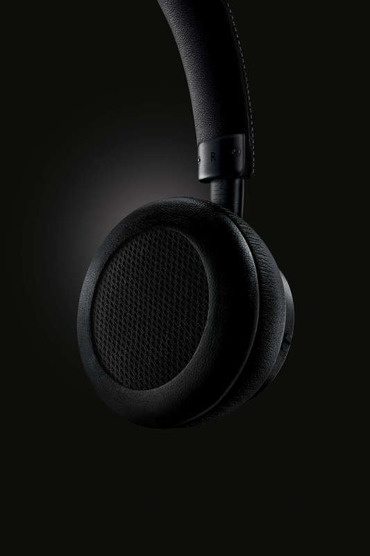 Навушники Philips Fidelio M2BTBK / 00 (чорні) фото