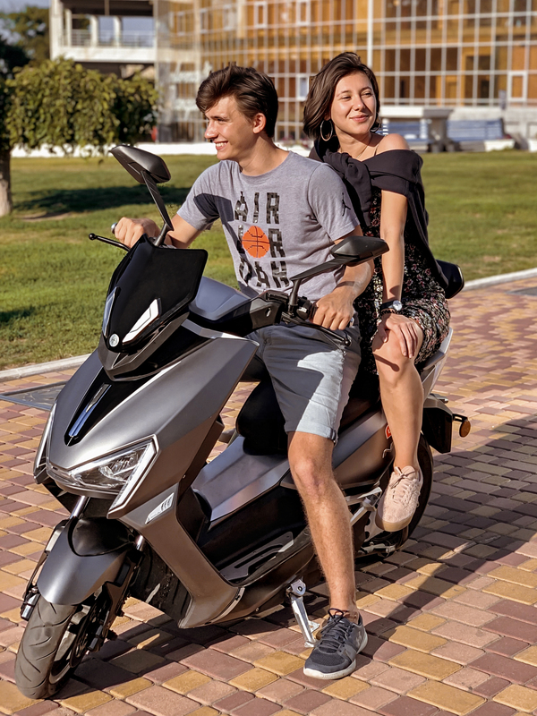 Електроскутер AIMA Tiger (White) - фото - №1
