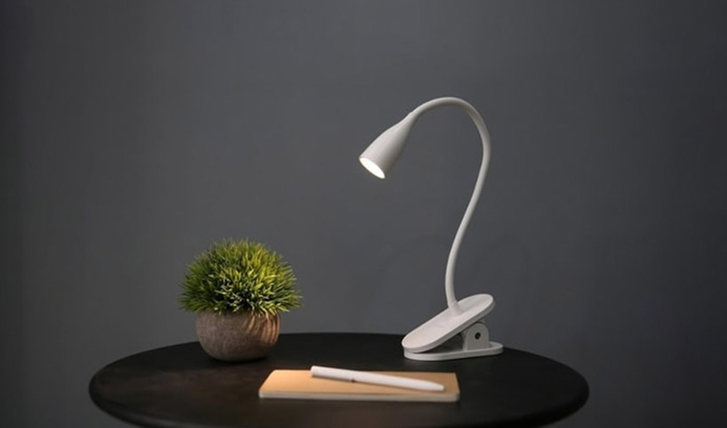 Настольная лампа с аккумулятором Yeelight J1 Spot LED Clip-on Table Lamp (YLTD07YL) (YLTD0702CN) фото