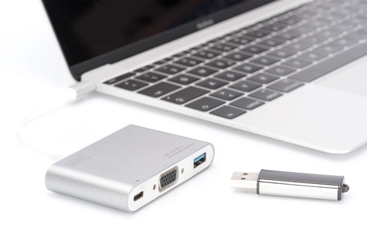 DIGITUS USB-C to VGA hub