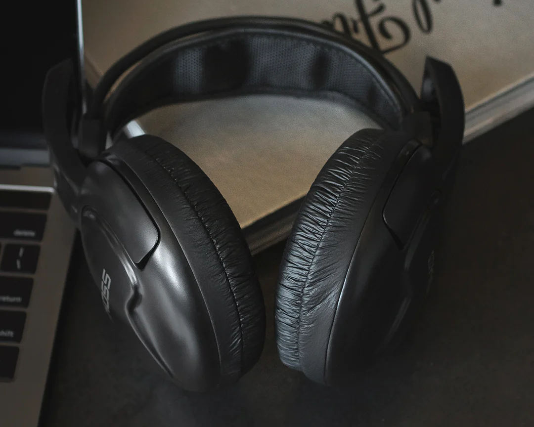 Koss UR20 DJ Style Over-Ear