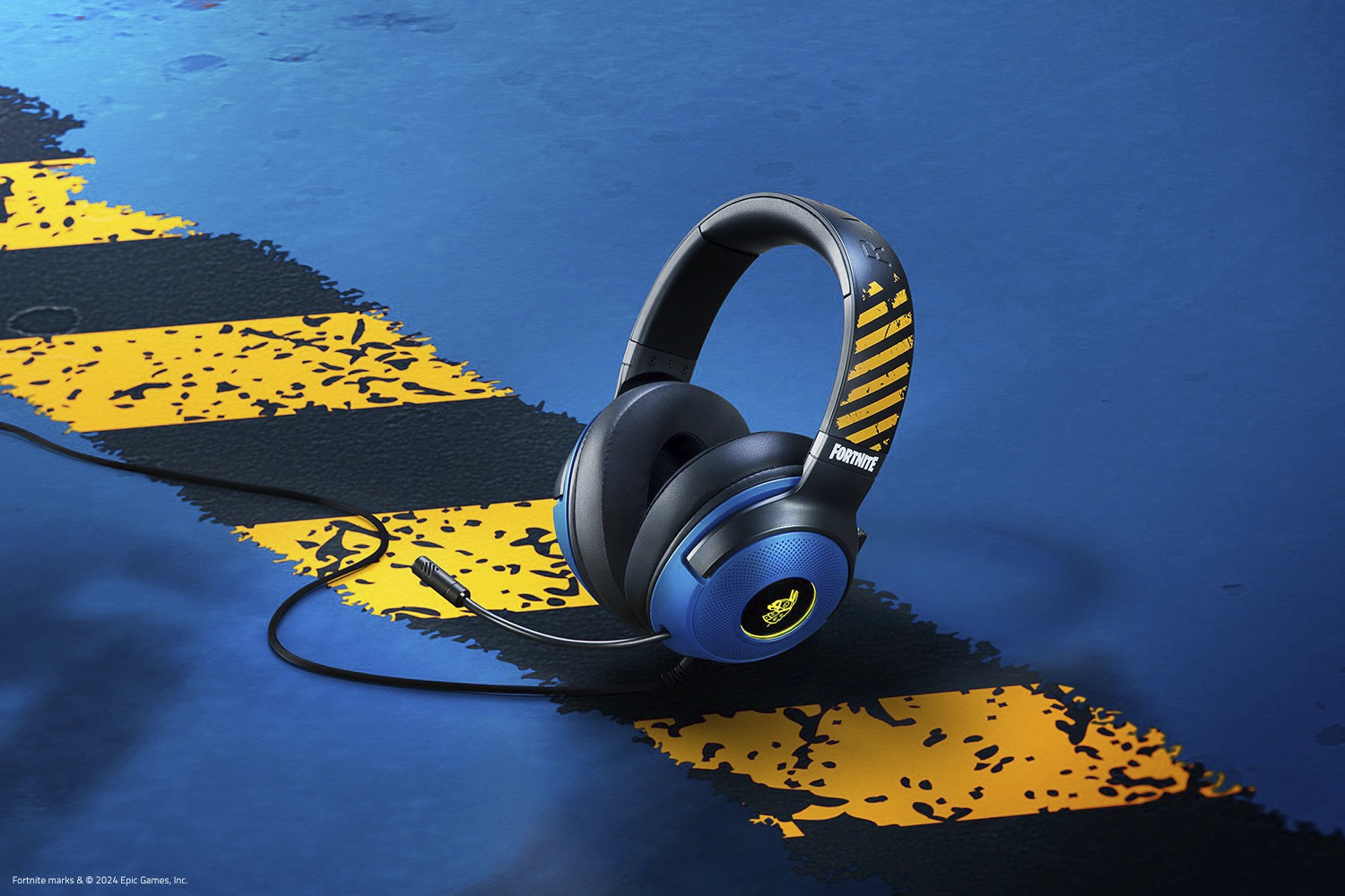 Razer Kraken V3 X FORTNITE (RZ04-03750500-R3M1)
